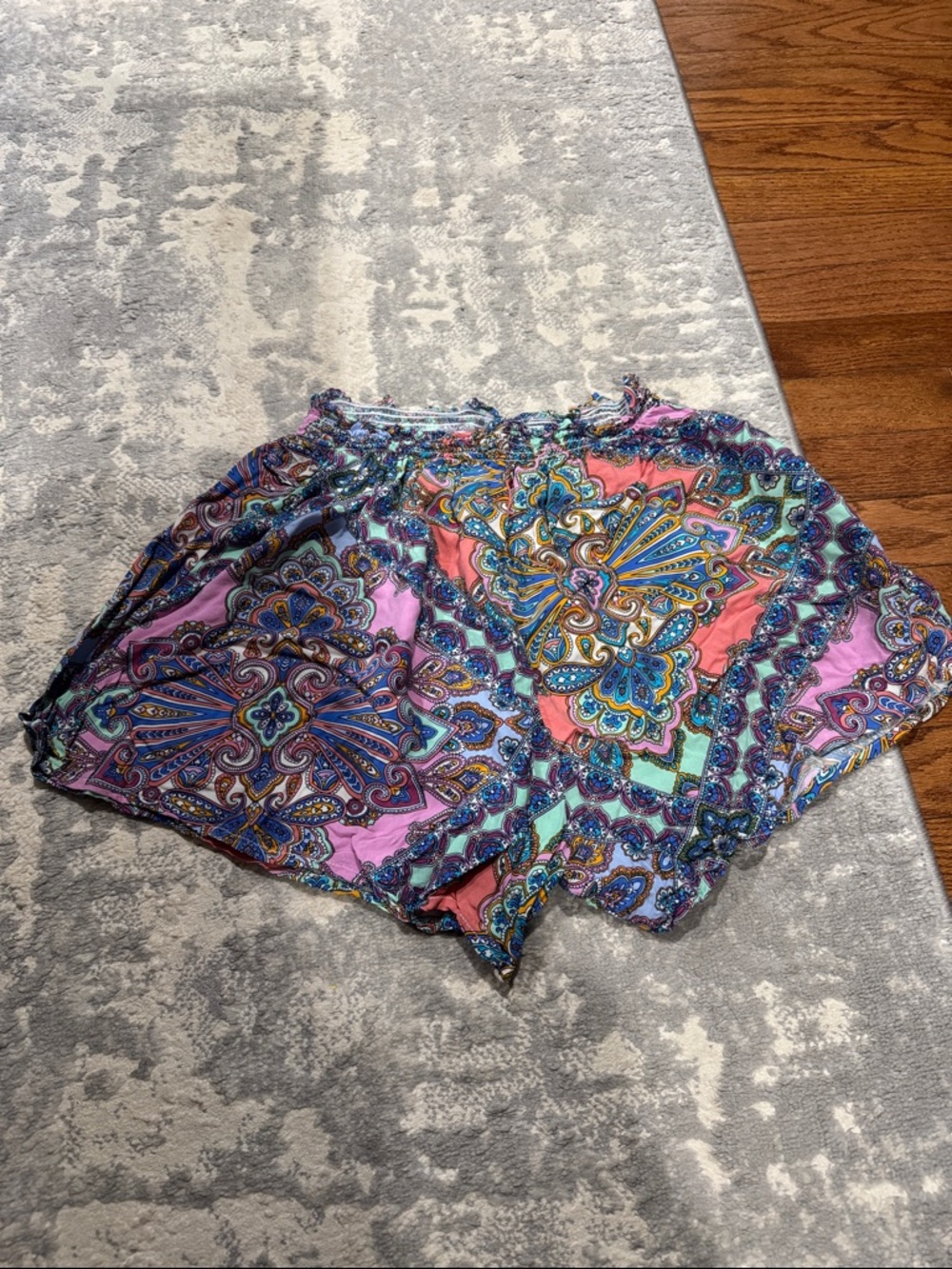 Jessica Simpson Multicolor Paisley Short Set - Picture 8 of 8
